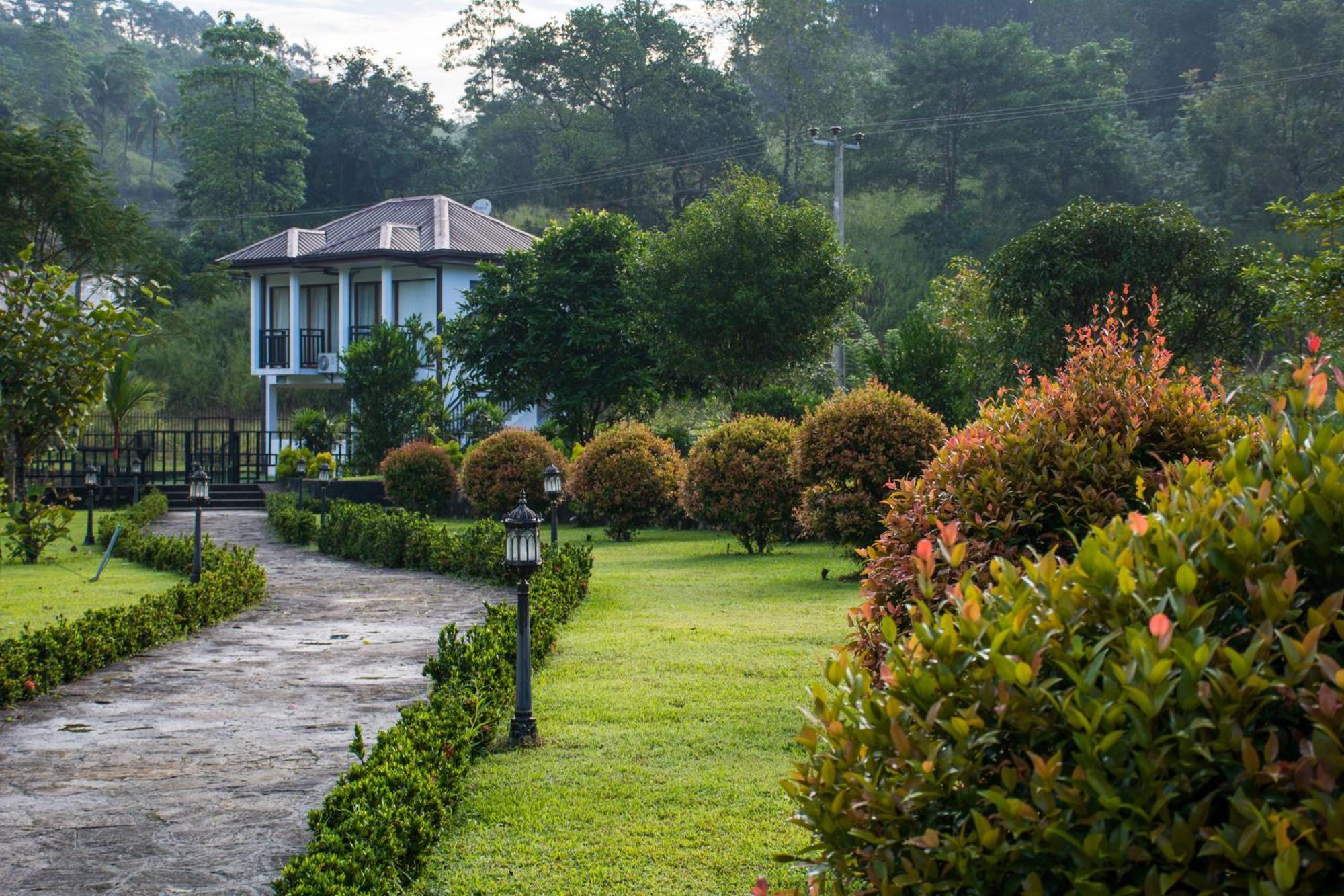 Okwin Resort Kandy Exterior foto