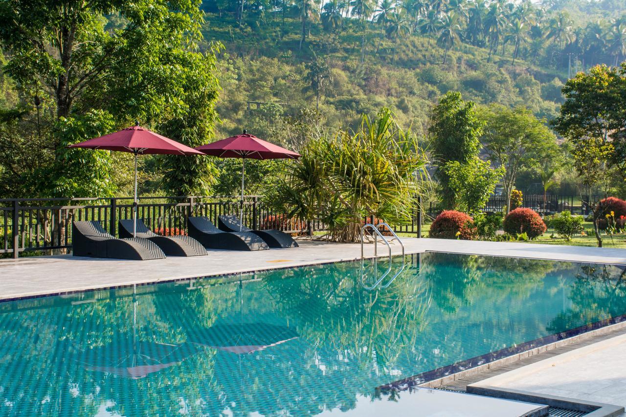 Okwin Resort Kandy Exterior foto