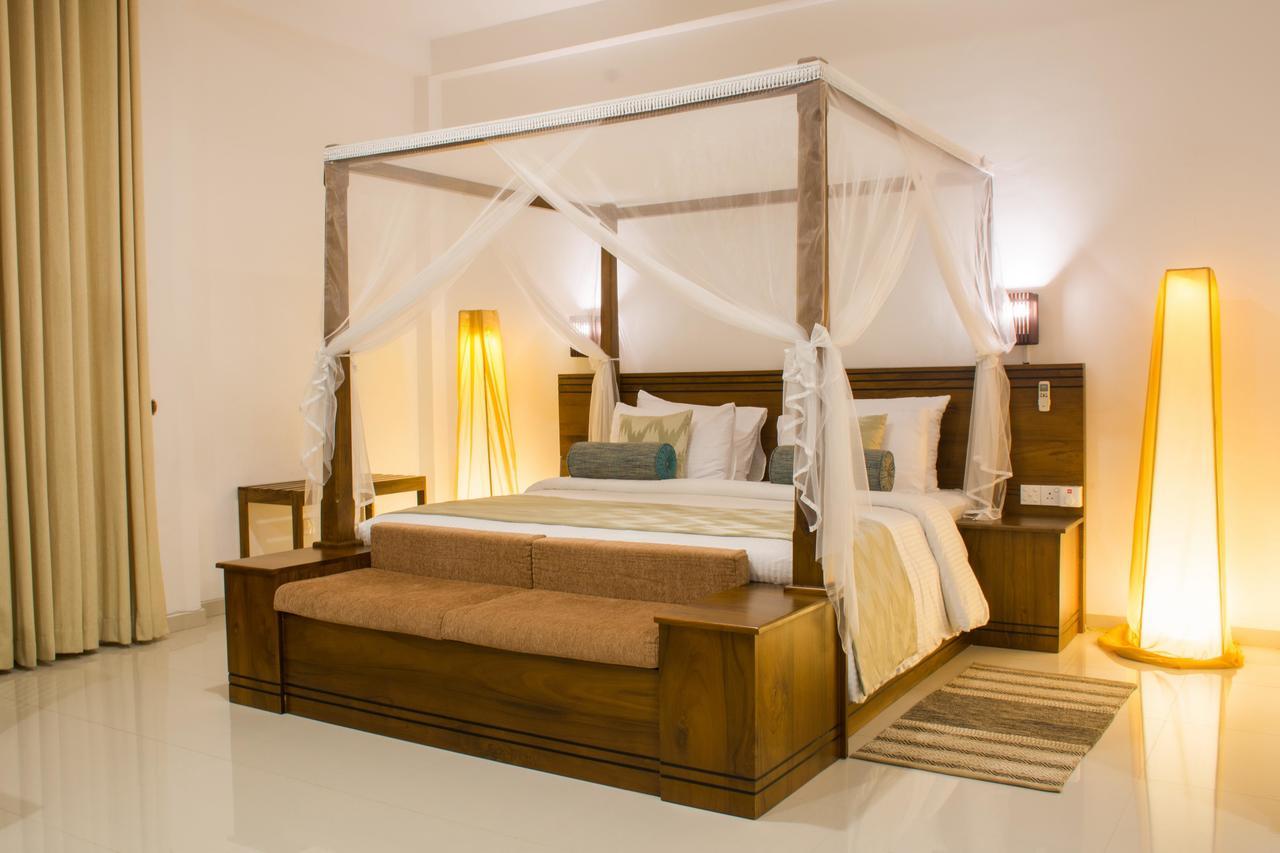 Okwin Resort Kandy Exterior foto